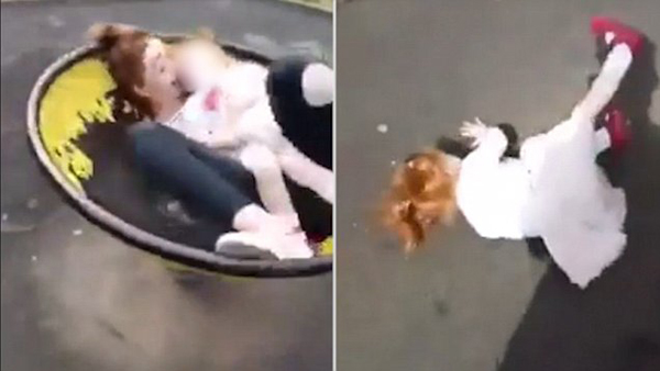 英母亲带孩子玩转盘无视其哭喊被指虐童