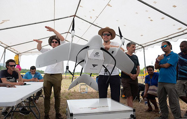 大飞跃！岛国瓦努阿图首例无人机运送疫苗试验成功