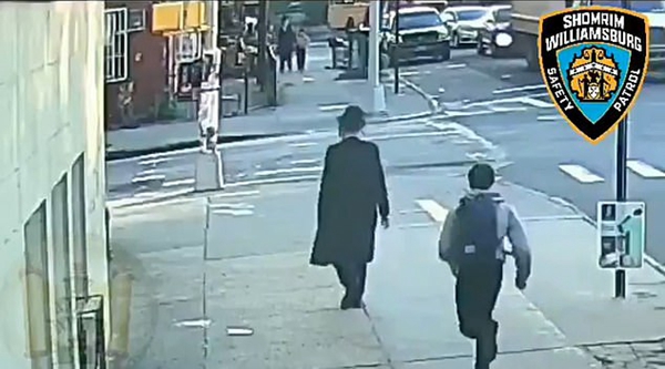 无端“种族主义袭击” 美一犹太男子街头遇袭