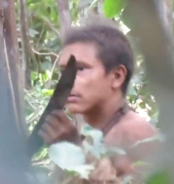 罕见！亚马逊热带雨林阿瓦部落狩猎视频曝光