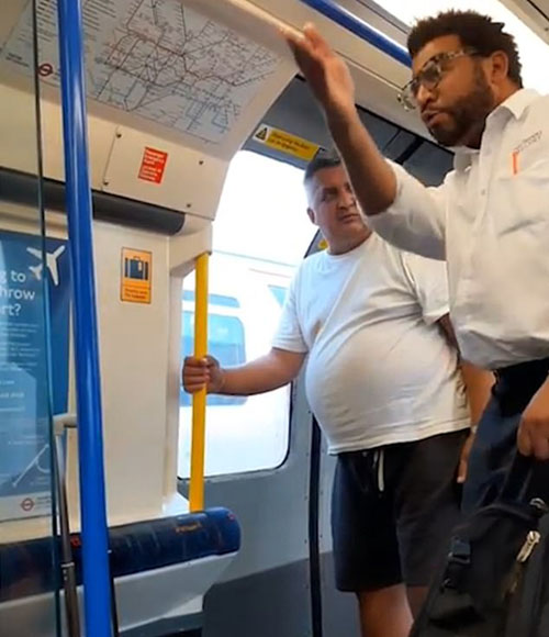 伦敦地铁上一醉酒男子辱骂男孩遭一黑人男子怒怼
