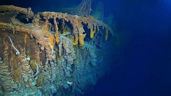 潜水员14年来首次造访泰坦尼克号残骸 高清镜头揭示沉船现状